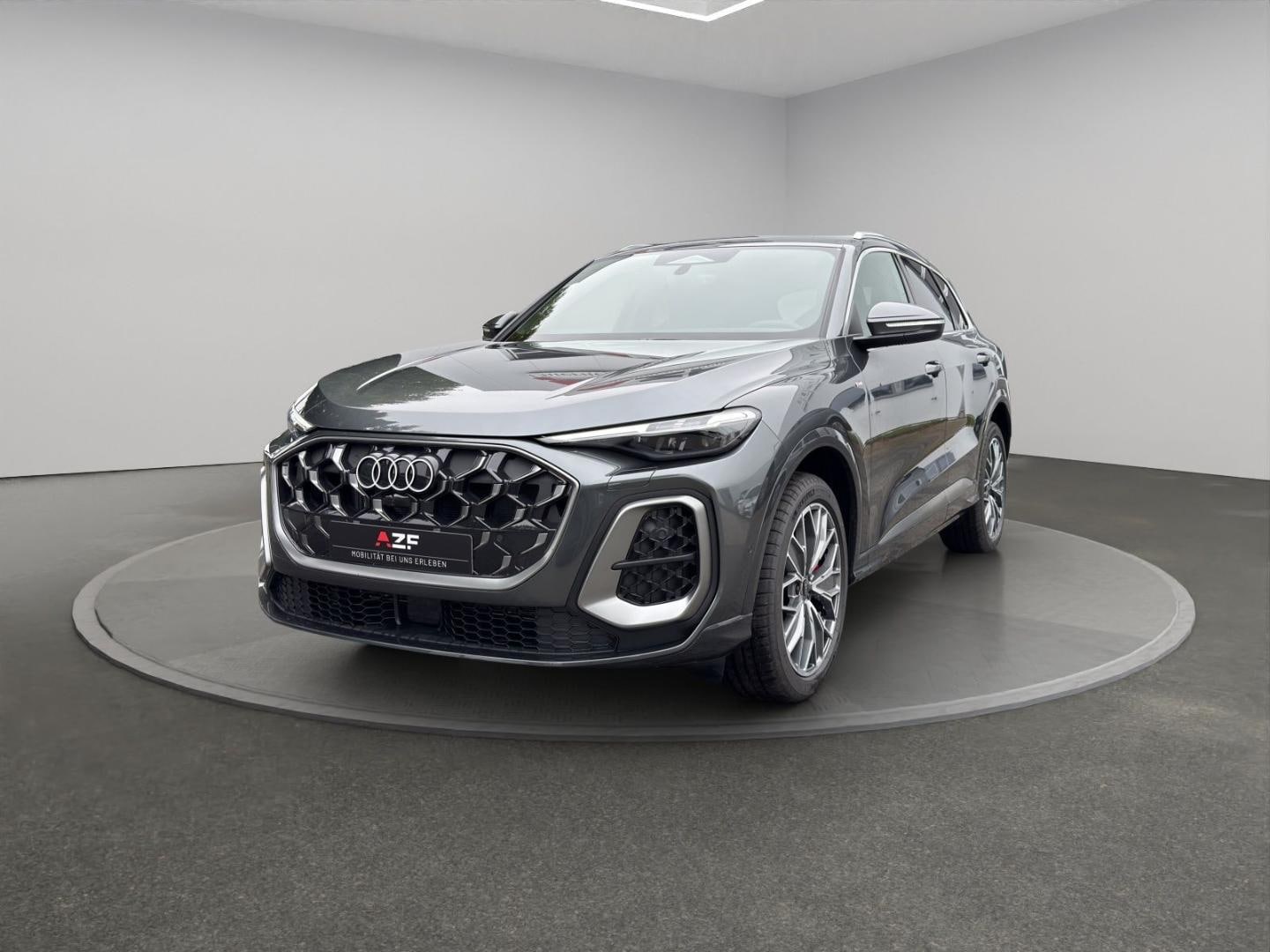 Bild über Audi Q5 SUV TDI quattro 220 kW S tronic - für weitere Informationen kontaktieren Sie den Audi Partner