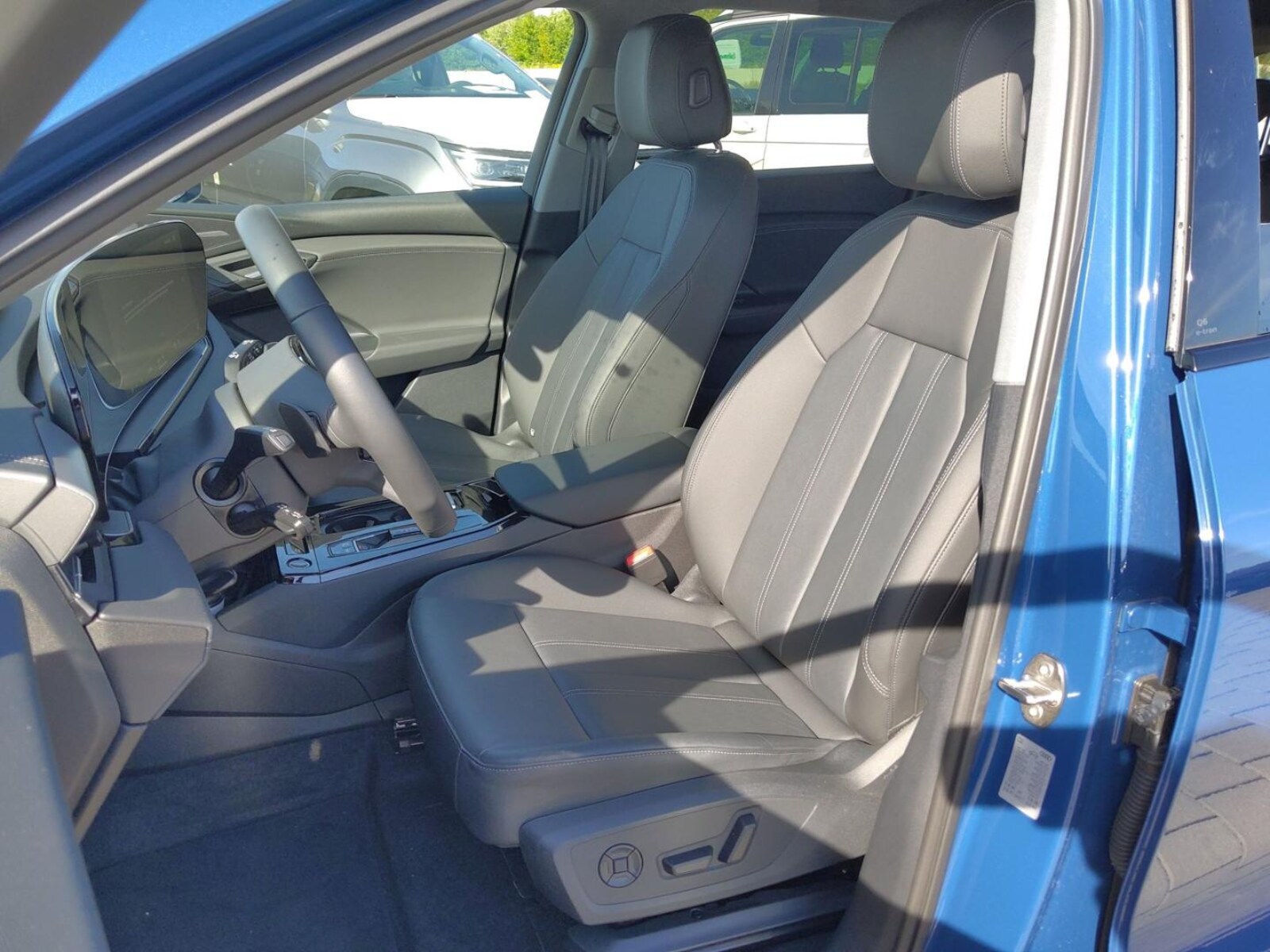 Audi Q6 e-tron – Bild 12