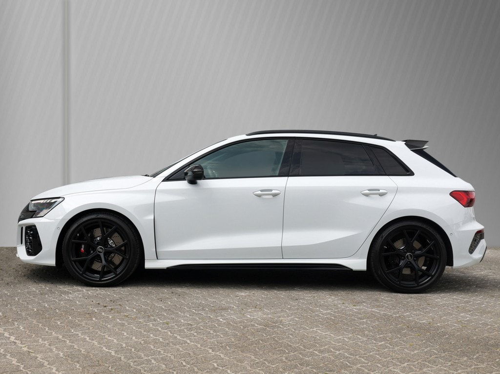 Image about Audi RS 3 Sportback TFSI quattro S tronic