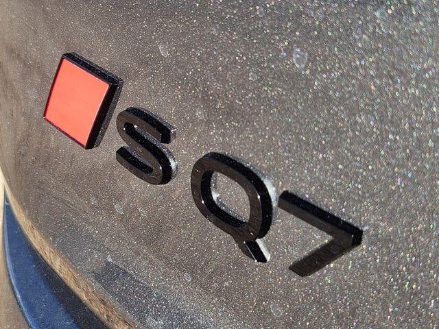 2026 Audi SQ7 Premium Plus - Photo 10