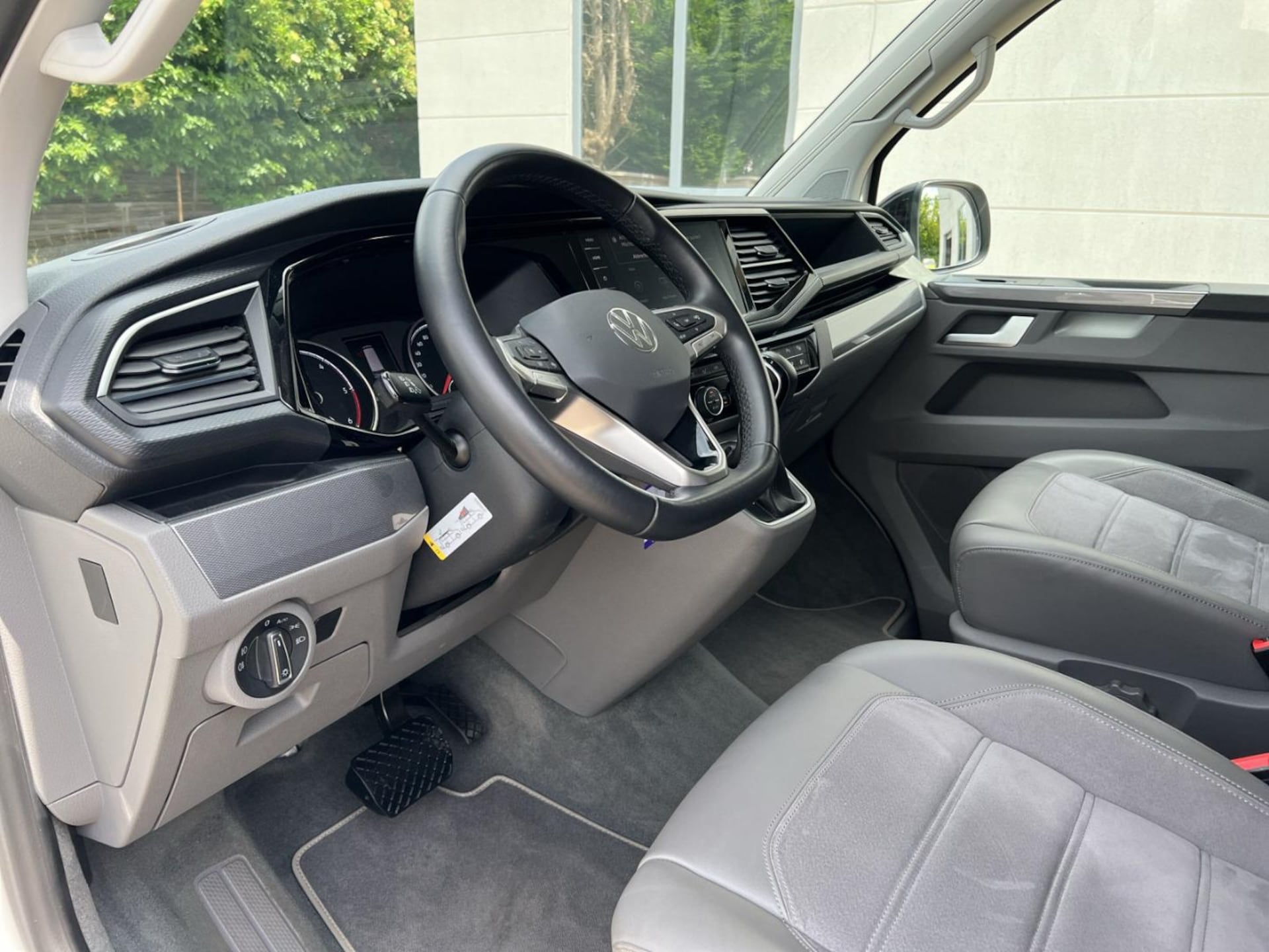 Volkswagen T6.1 California Ocean
