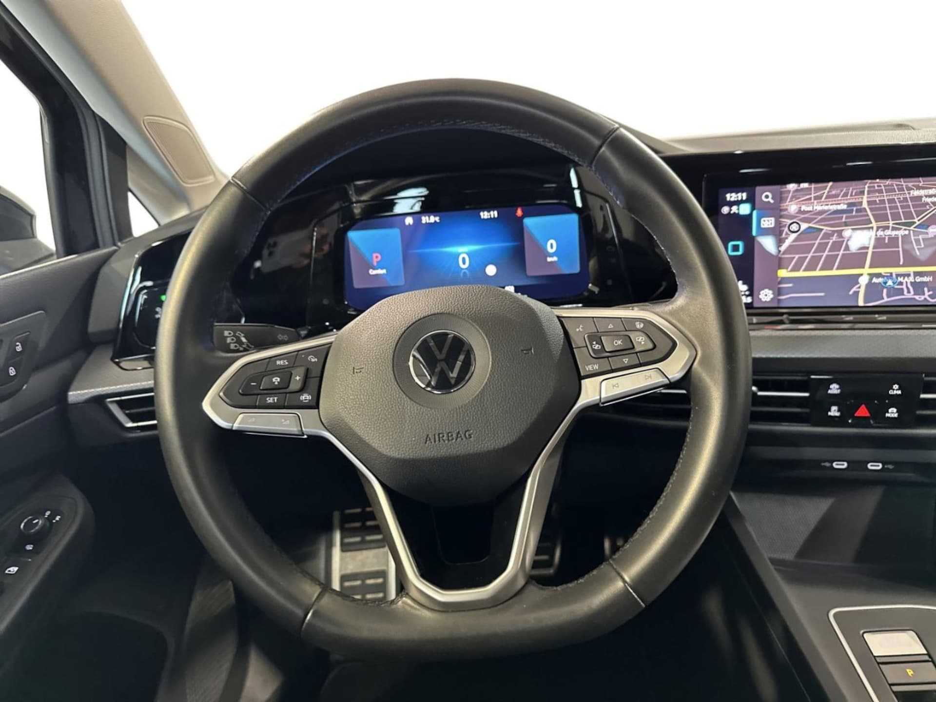 Volkswagen Golf Active