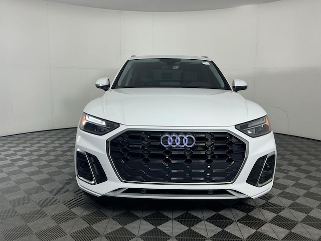 2024 Audi Q5 TFSI e