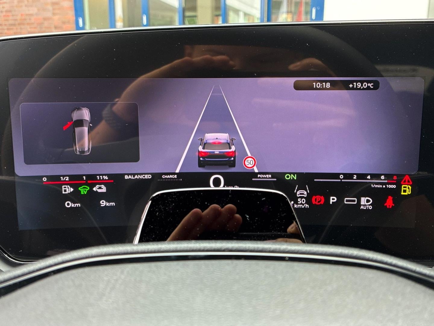 Bild über Audi A6 Avant e-hybrid edition one e-hybrid quattro 220 kW S tronic - für weitere Informationen kontaktieren Sie den Audi Partner