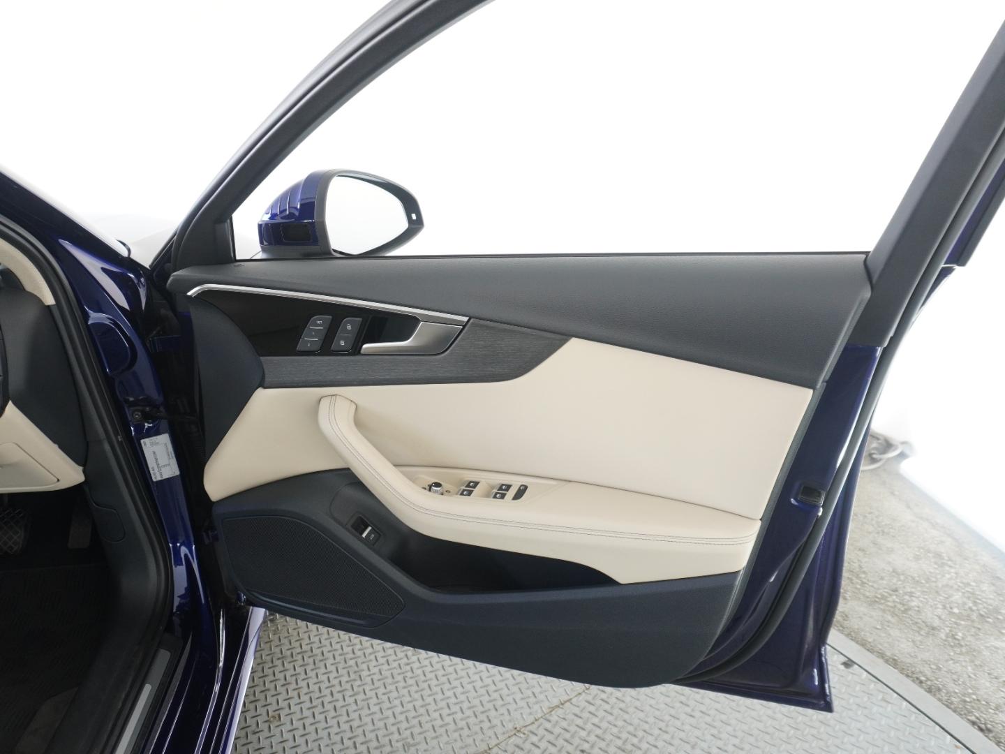 Image about Audi A4 Sedan 40 TDI quattro advanced