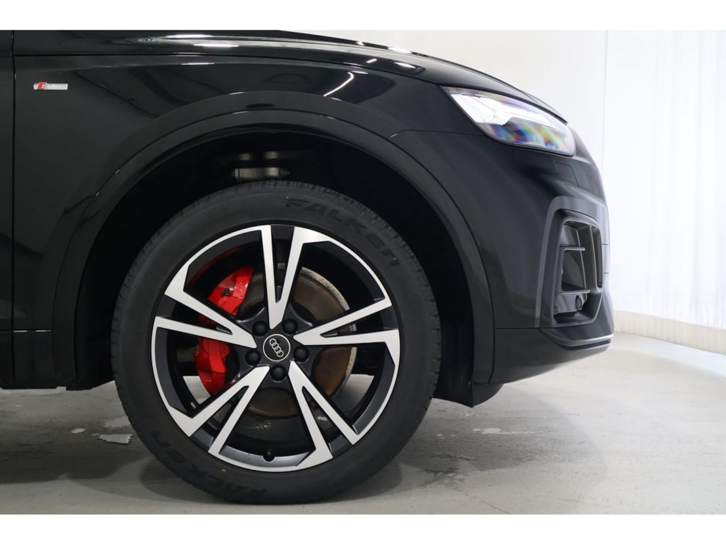 Bild über Audi Q5 Sportback 40 TDI quattro S tronic - für weitere Informationen kontaktieren Sie den Audi Partner