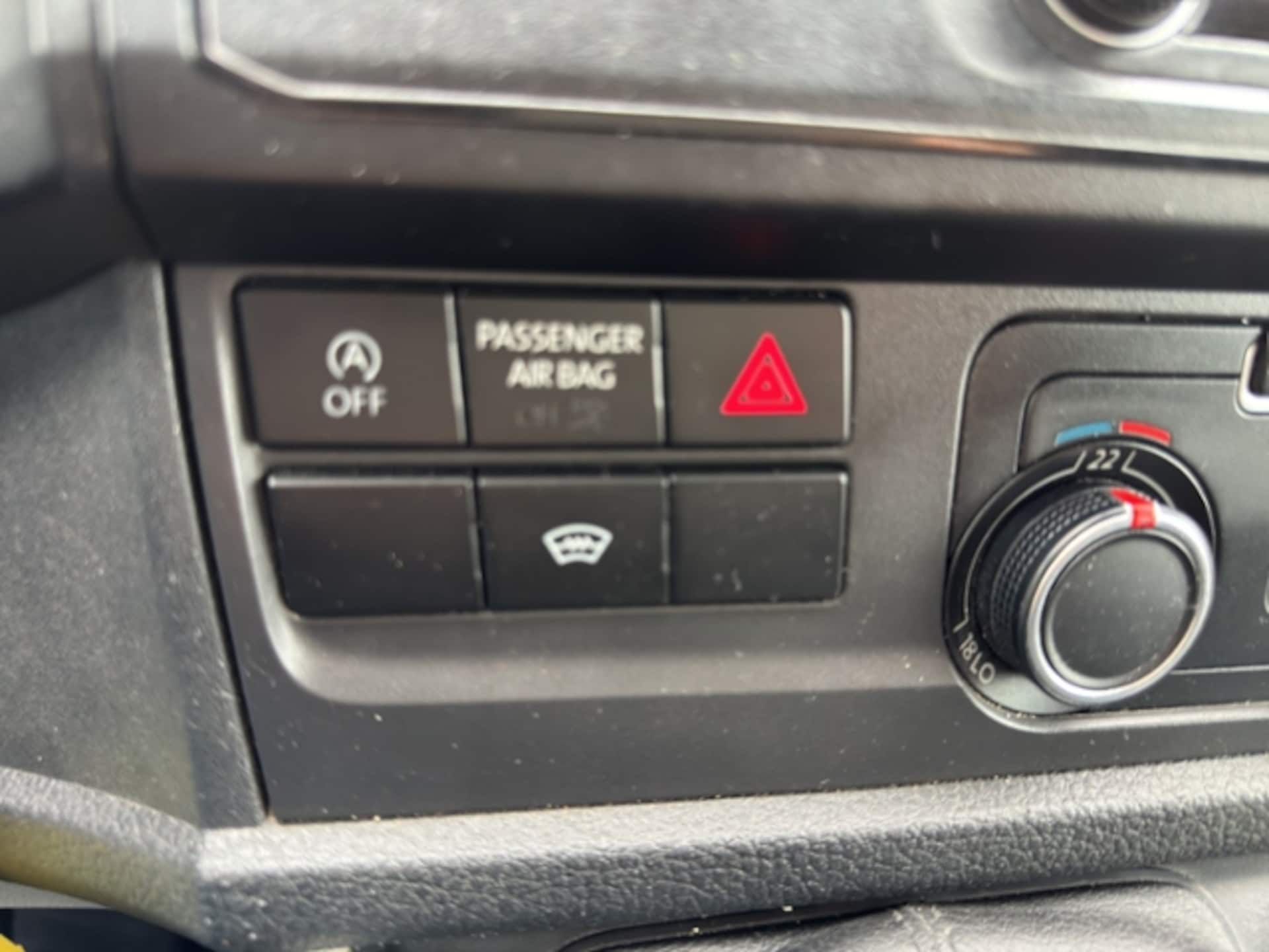 Volkswagen T6 Transporter Kasten langer Radstand