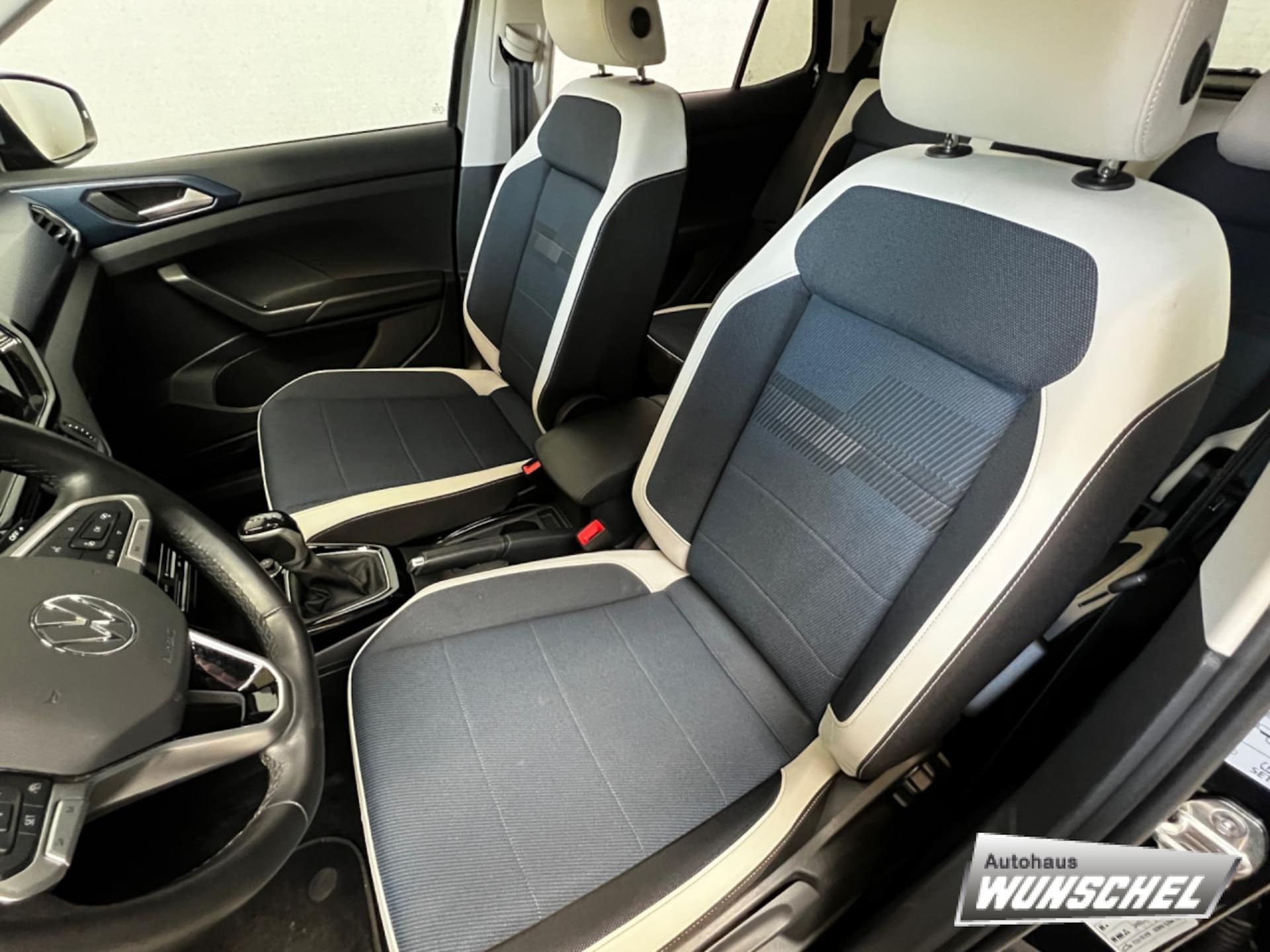 Volkswagen T-Cross Style