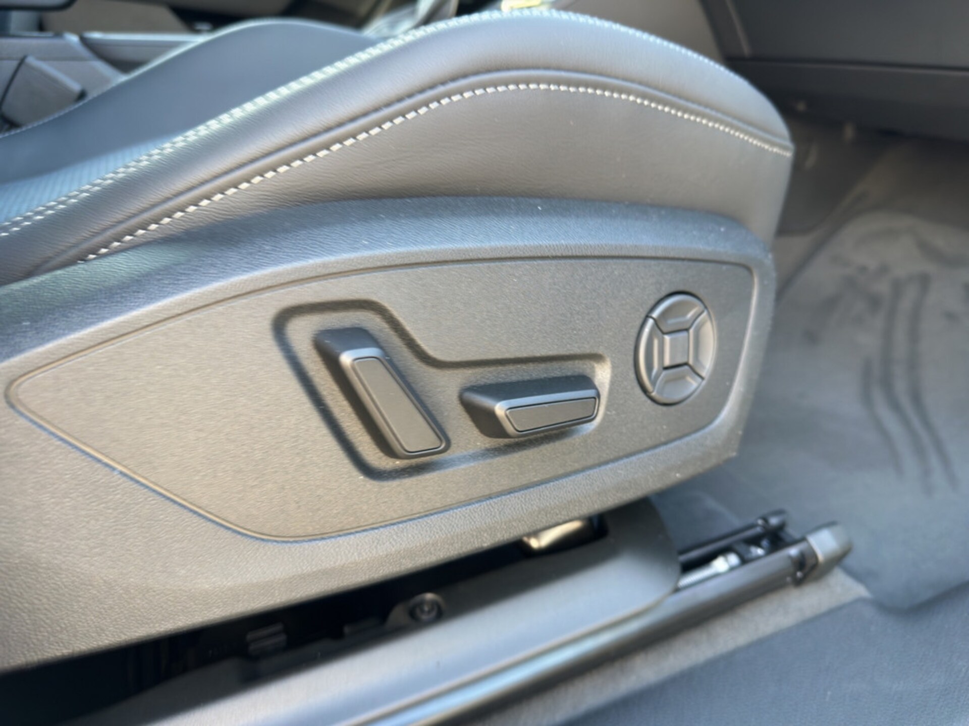 Audi Q3 SUV S line