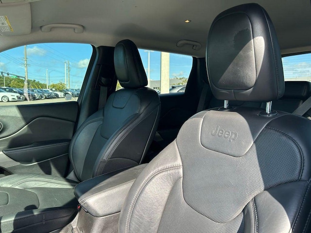 2021 Jeep Cherokee Latitude Lux - Photo 16