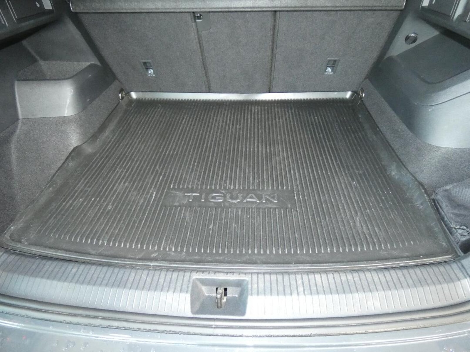 Volkswagen Tiguan – Bild 10