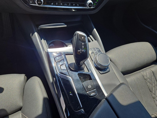2023 BMW 5 Series 530i - Photo 22