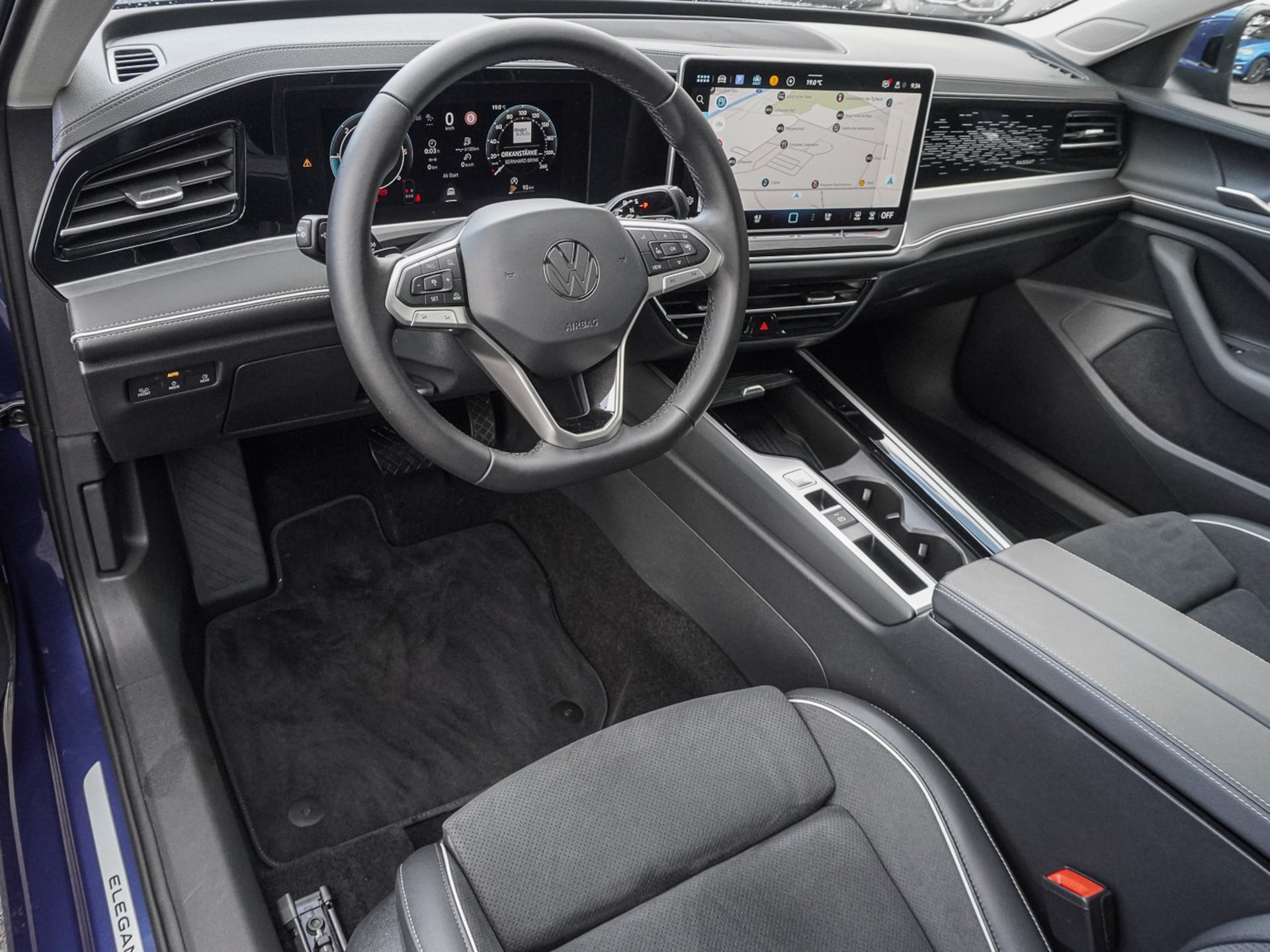 Volkswagen Passat Elegance