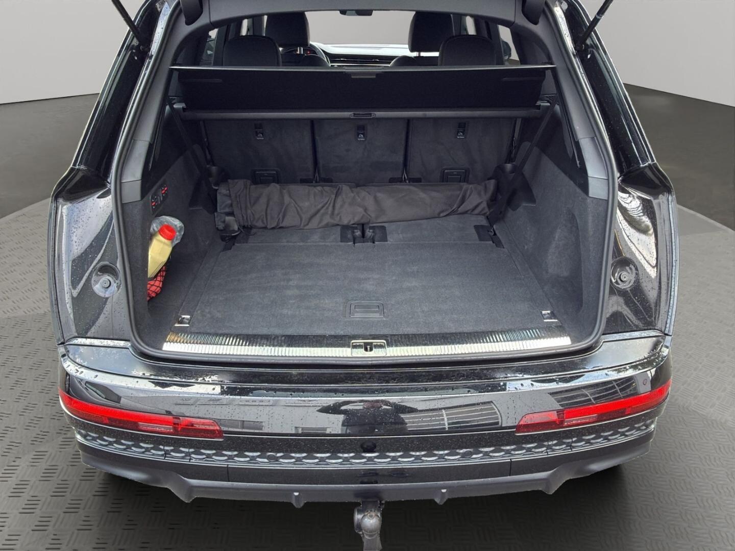 Bild über Audi Q7 SUV S line business TDI quattro 210 kW tiptronic - für weitere Informationen kontaktieren Sie den Audi Partner