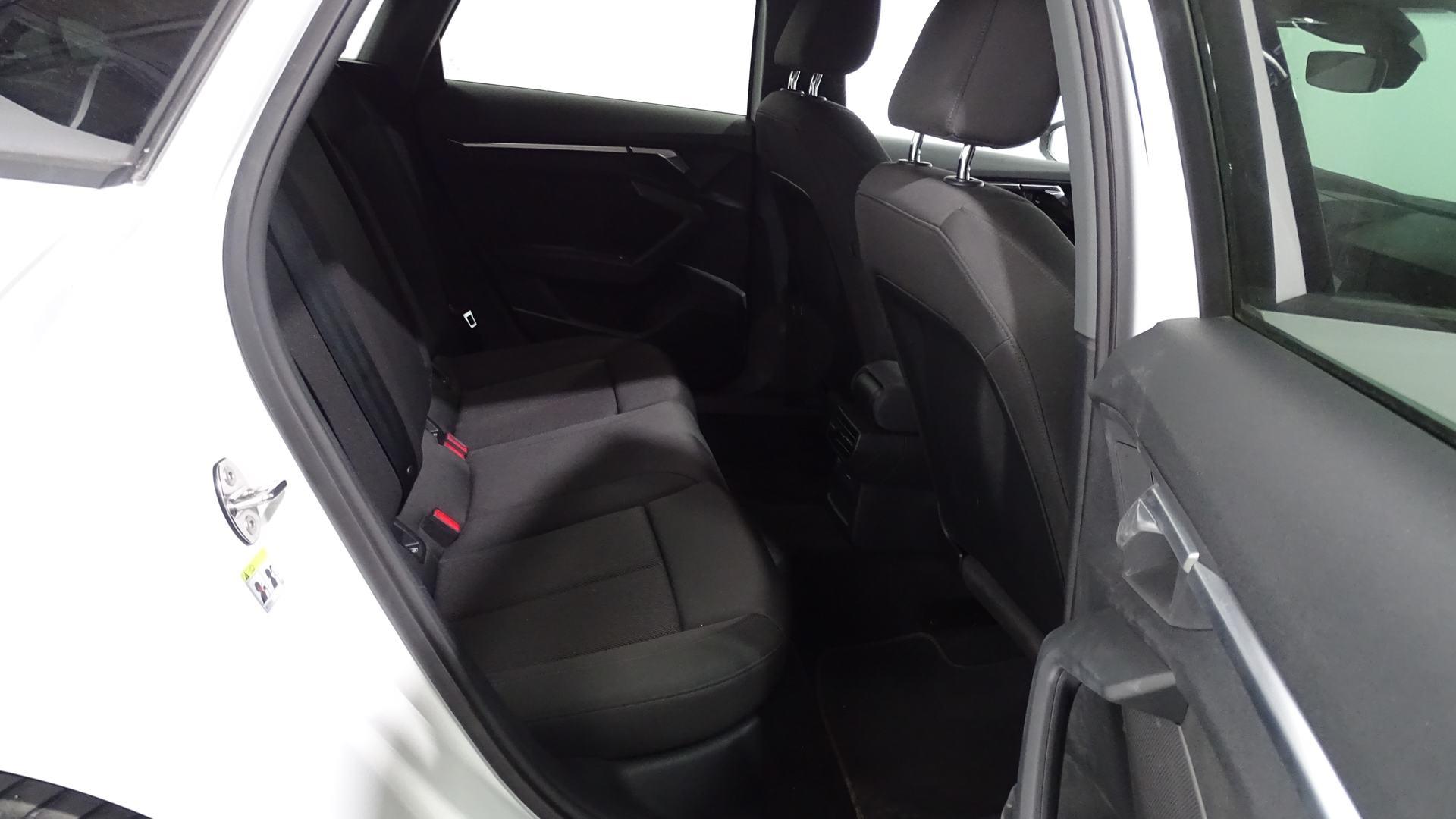 Image about Audi A3 Sedan Advanced 30 TDI 85 kW (116 CV) S tronic