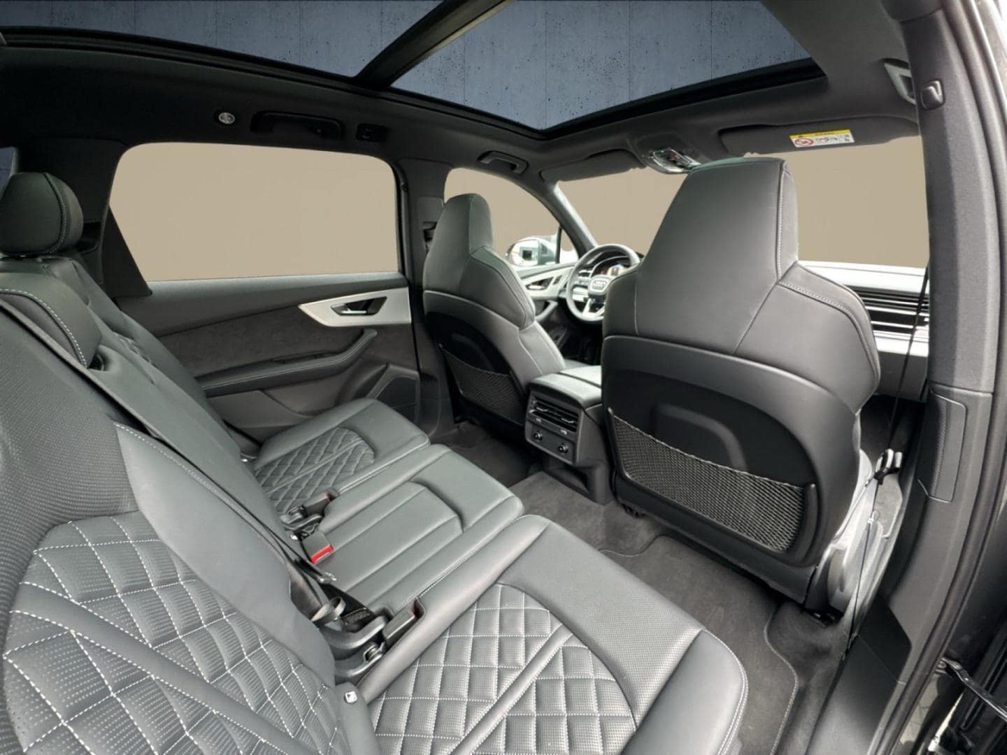 Bild über Audi Q7 SUV S line 50 TDI quattro tiptronic - für weitere Informationen kontaktieren Sie den Audi Partner