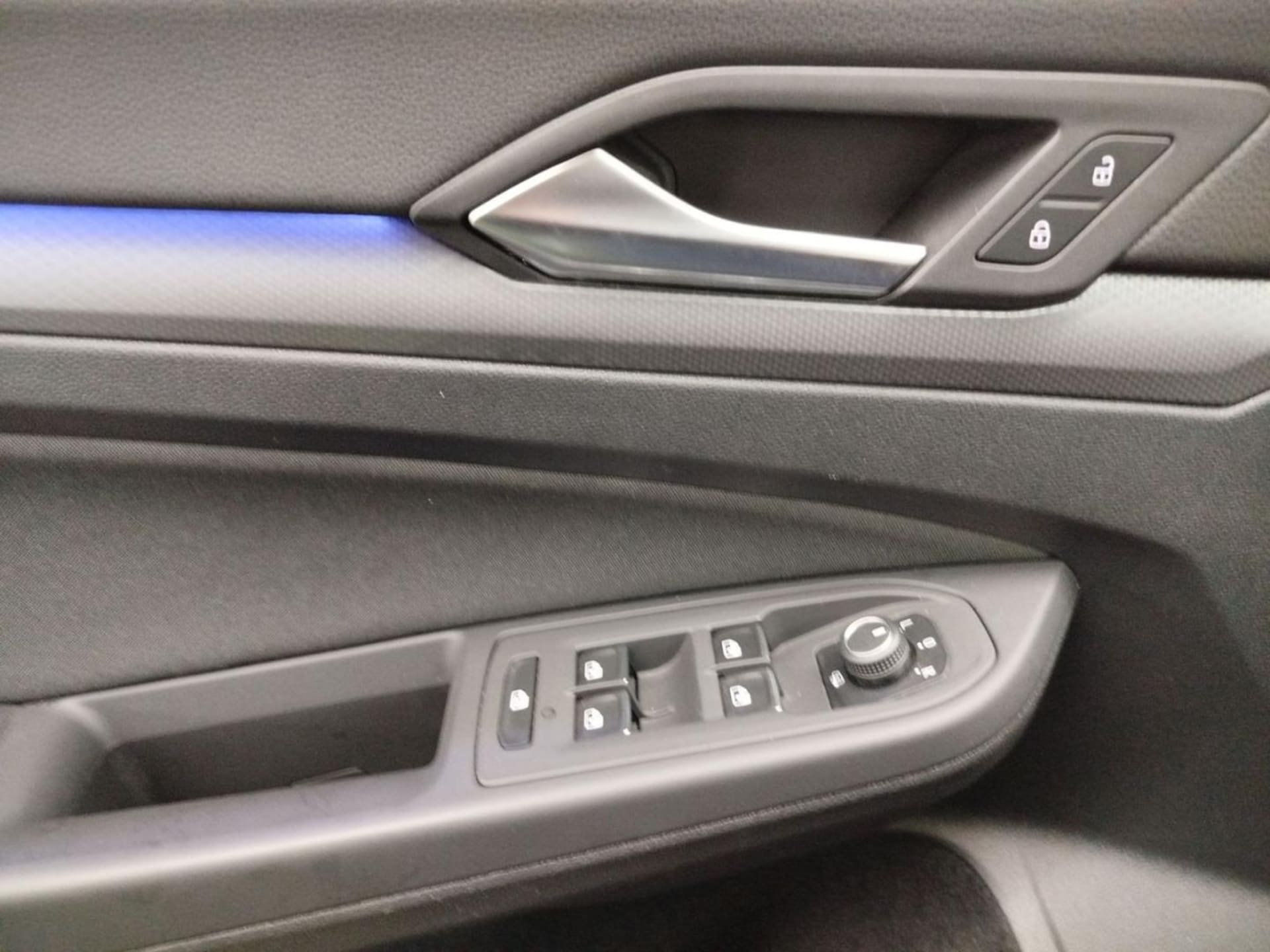 Volkswagen Golf Active