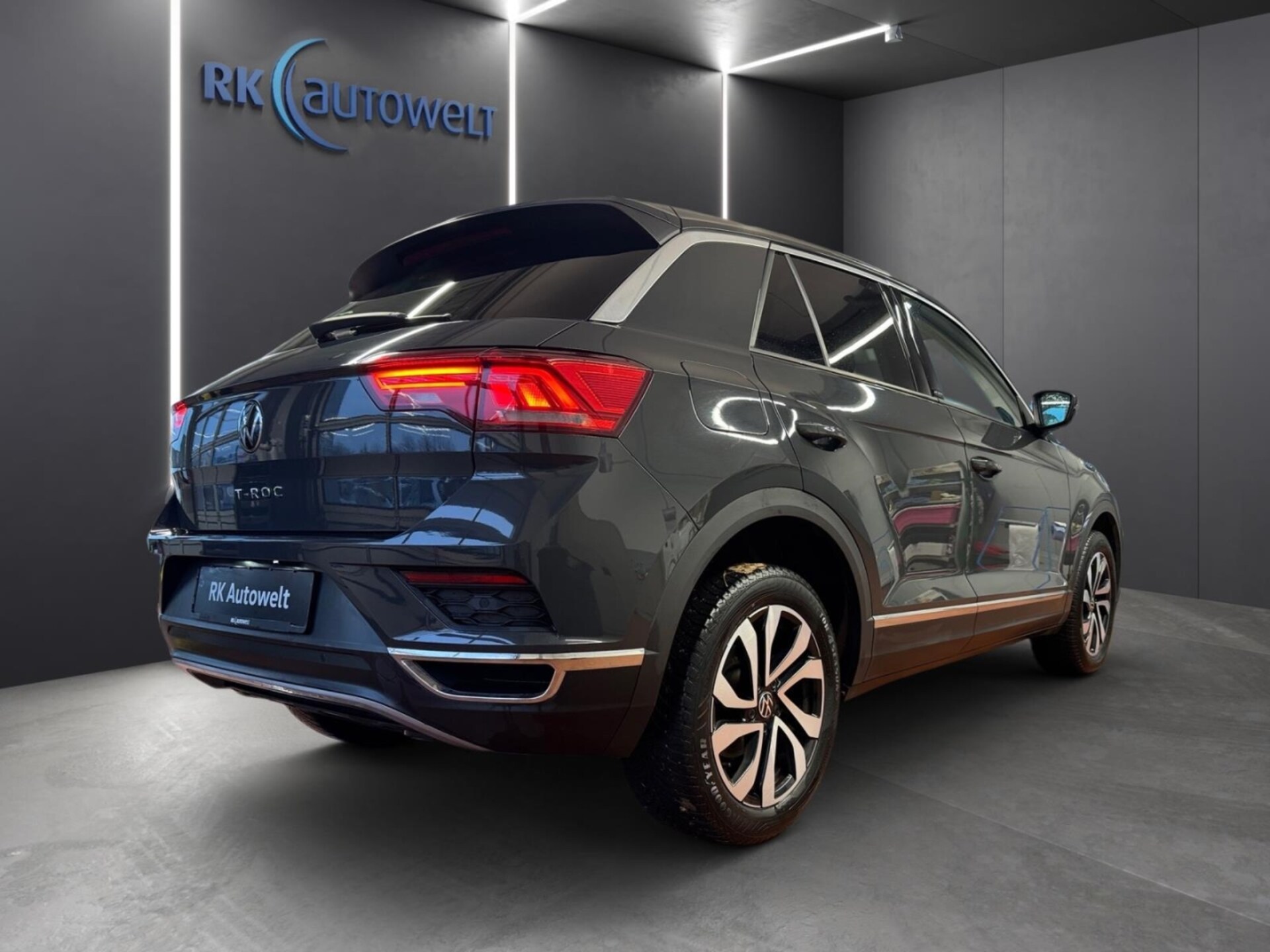 Volkswagen T-Roc Active