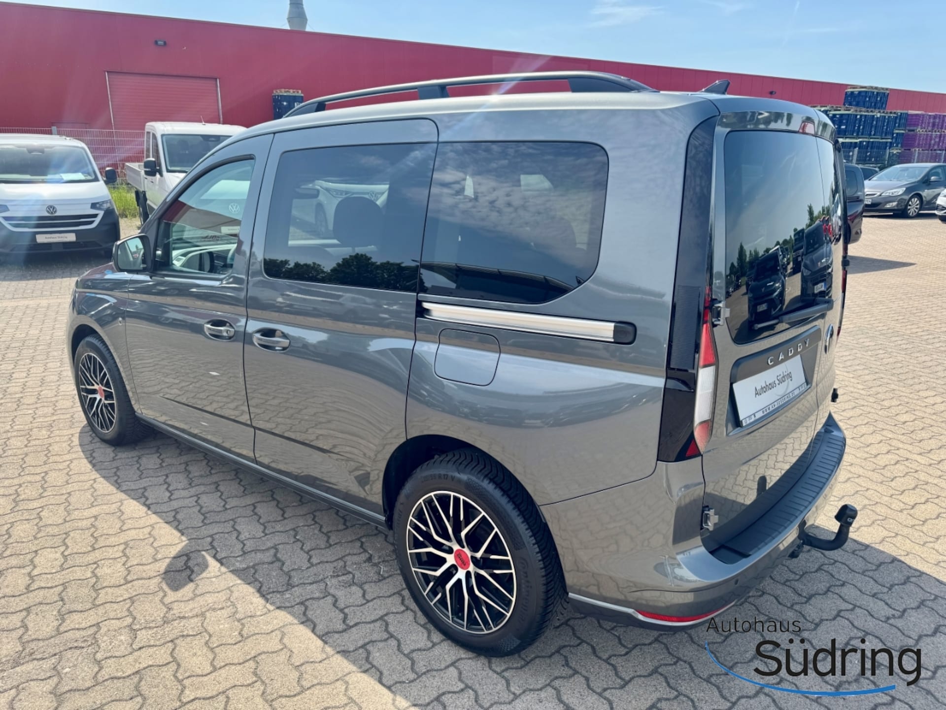 Volkswagen Caddy Basis-Modell