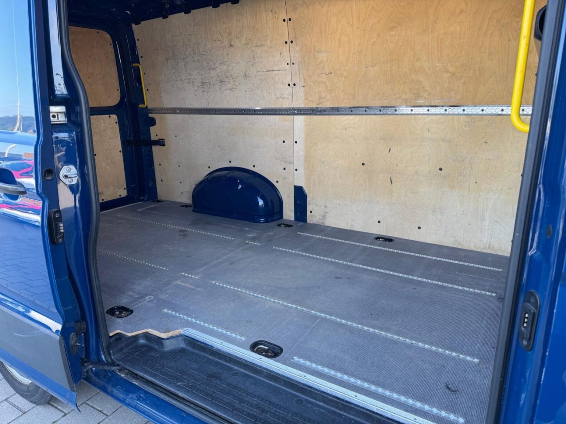 Volkswagen Crafter Kasten mittlerer Radstand