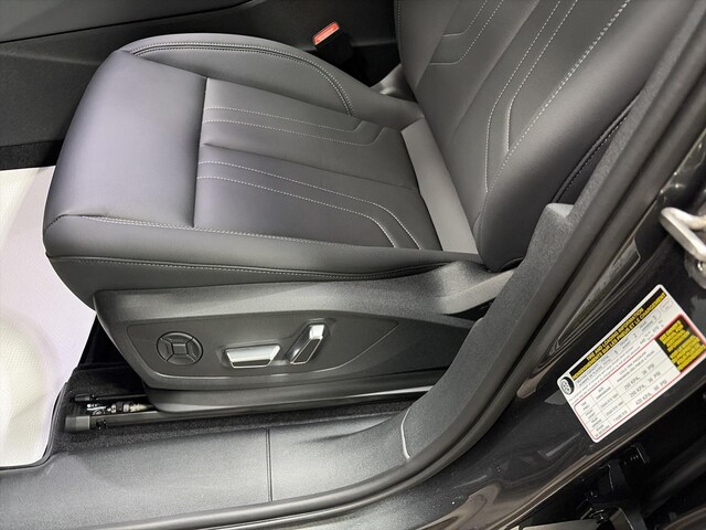 2026 Audi Q3 Base - Photo 14