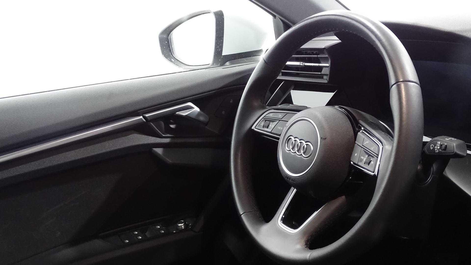 Image about Audi A3 Sedan Advanced 30 TDI 85 kW (116 CV) S tronic