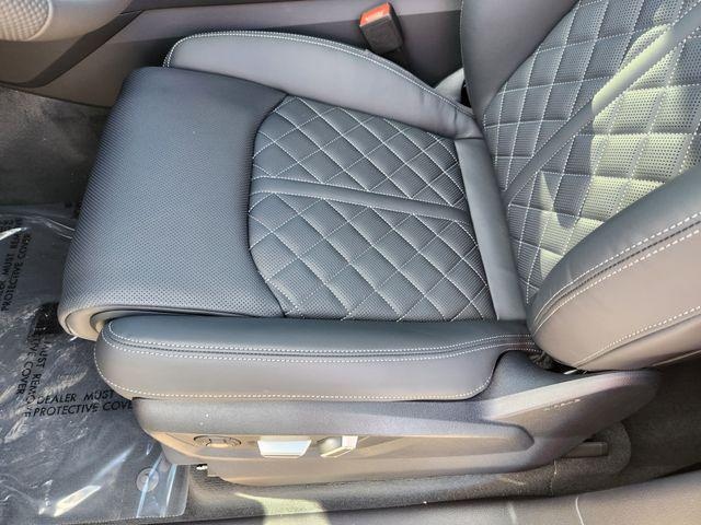 2026 Audi SQ7 Premium Plus - Photo 22