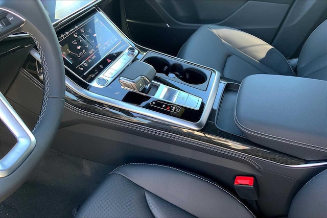 2026 Audi Q8 Premium Plus - Photo 7