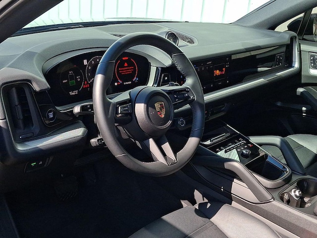 2025 Porsche Cayenne E-Hybrid Coupe