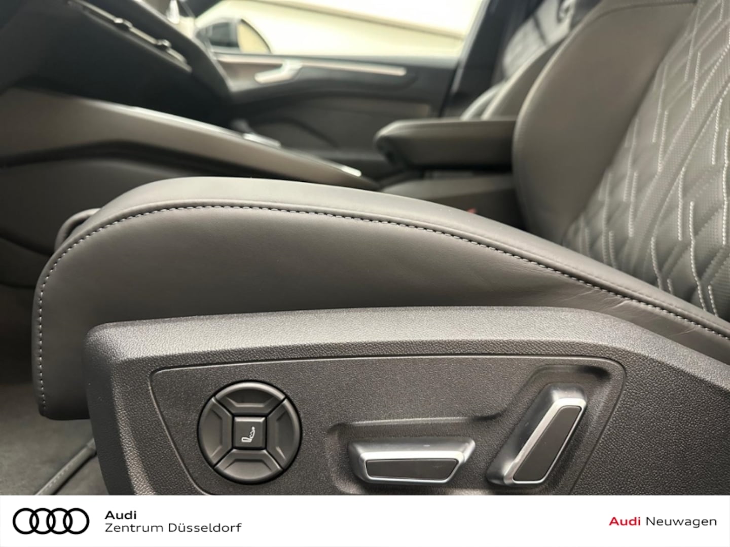 Bild über Audi A6 Avant e-hybrid e-hybrid quattro 270 kW S tronic - für weitere Informationen kontaktieren Sie den Audi Partner