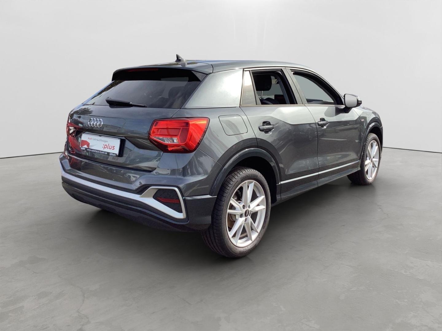 Bild über Audi Q2 S line 30 TFSI Schaltgetriebe - für weitere Informationen kontaktieren Sie den Audi Partner