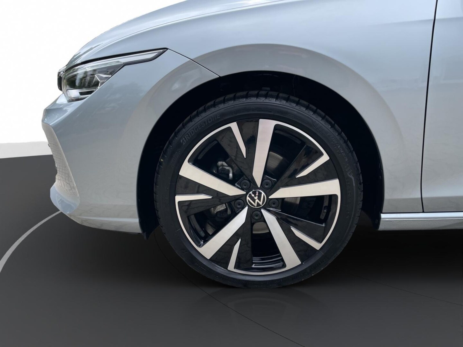 Volkswagen Golf Variant – Bild 7