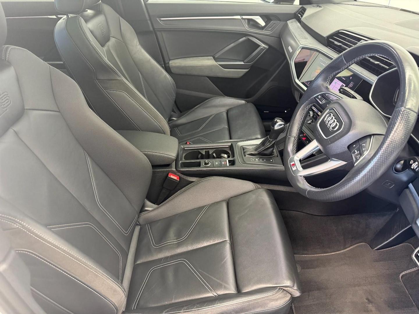 Image about Audi Q3 S line 40 TFSI quattro S tronic