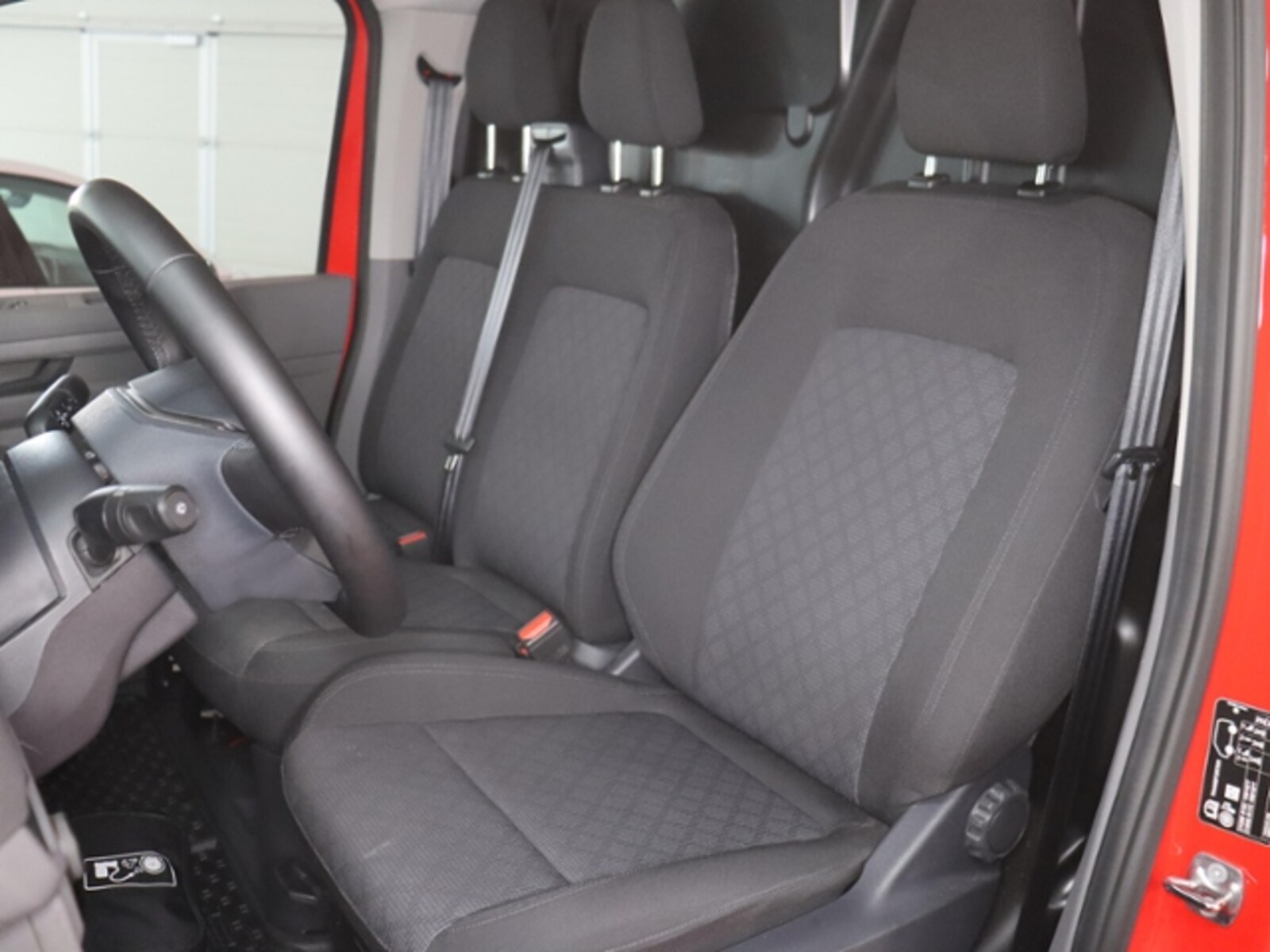 Volkswagen Transporter Kasten kurzer Radstand – Bild 7