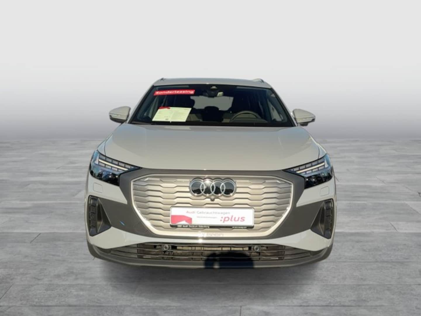 Bild über Audi Q4 e-tron 40 e-tron - für weitere Informationen kontaktieren Sie den Audi Partner