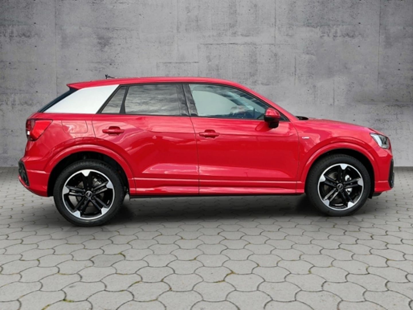 Bild über Audi Q2 S line 30 TFSI Schaltgetriebe - für weitere Informationen kontaktieren Sie den Audi Partner