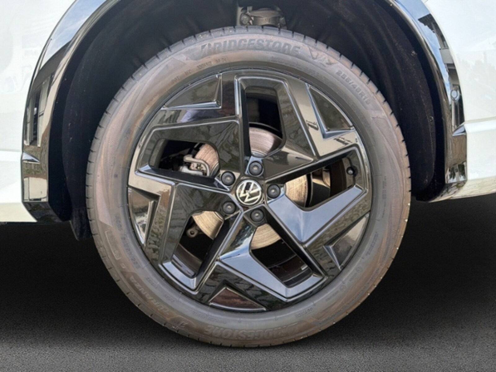 Volkswagen Tiguan – Bild 8