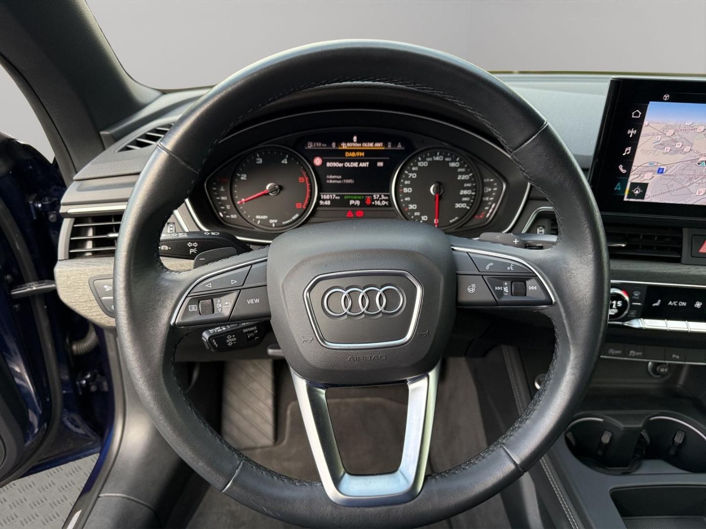 Bild über Audi A5 Cabriolet 35 TDI S tronic - für weitere Informationen kontaktieren Sie den Audi Partner