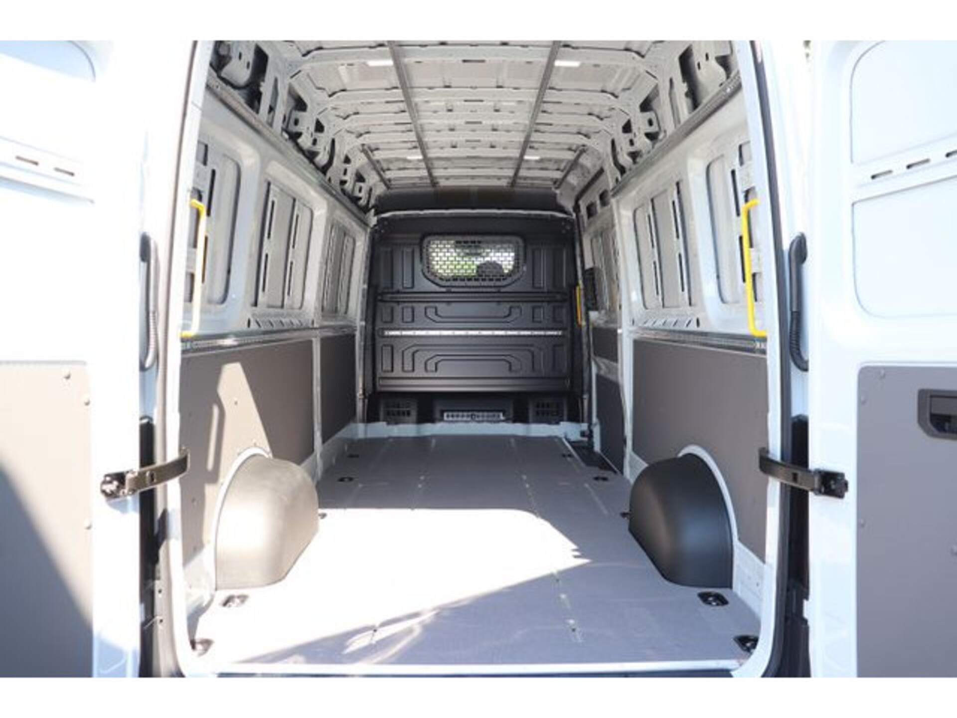 Volkswagen Crafter Kasten langer Radstand