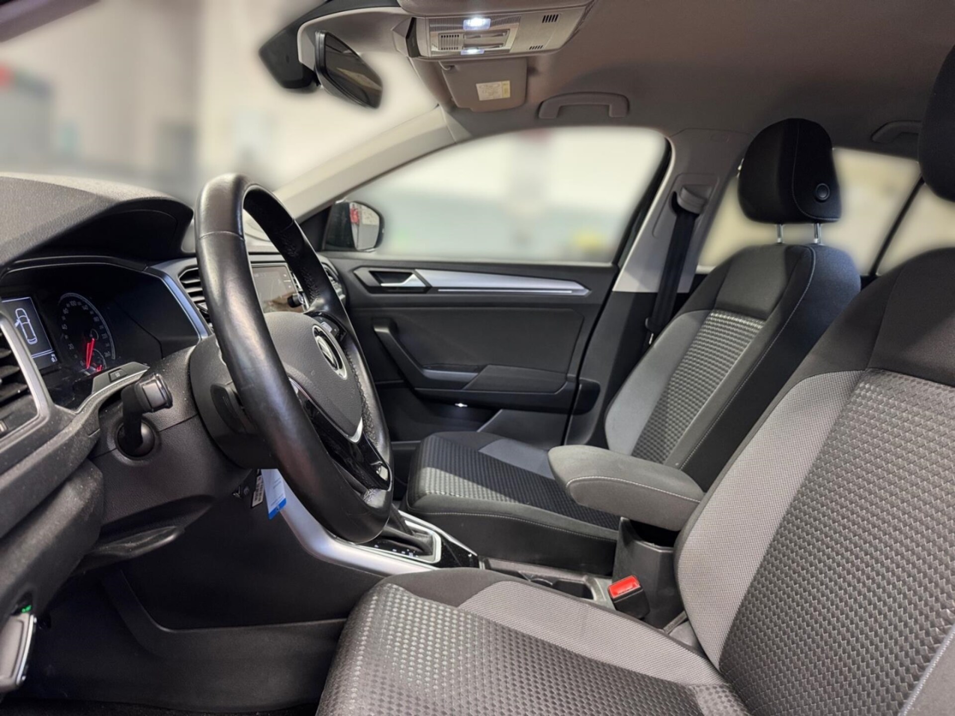 Volkswagen T-Roc Active