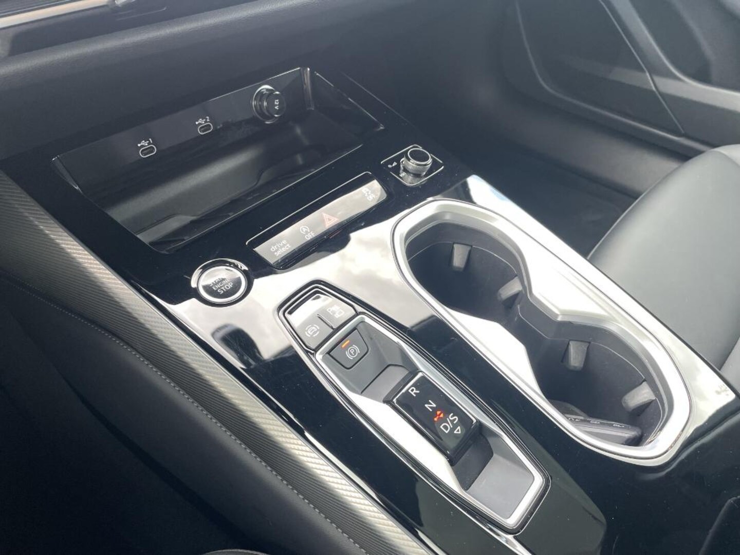 Bild über Audi A6 Avant TFSI 150 kW S tronic - für weitere Informationen kontaktieren Sie den Audi Partner