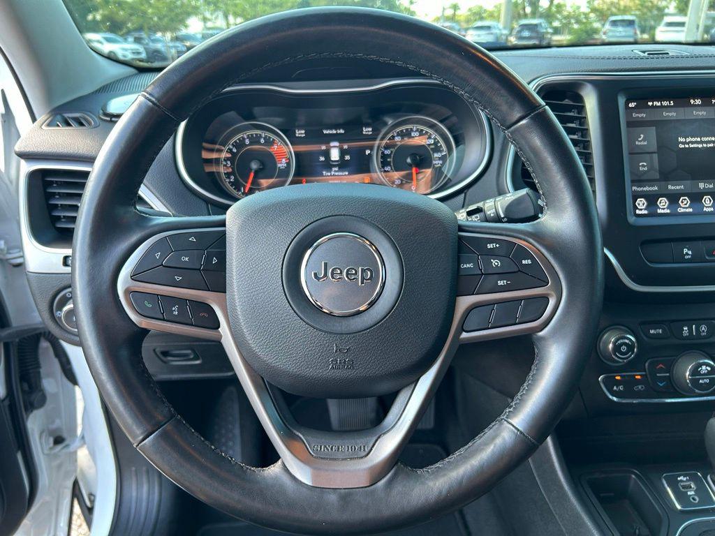 2021 Jeep Cherokee Latitude Lux - Photo 22