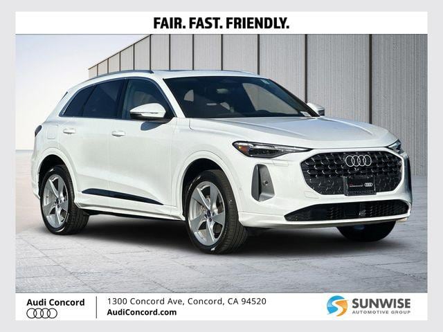 2025 Audi Q5 40 Premium Plus's photo