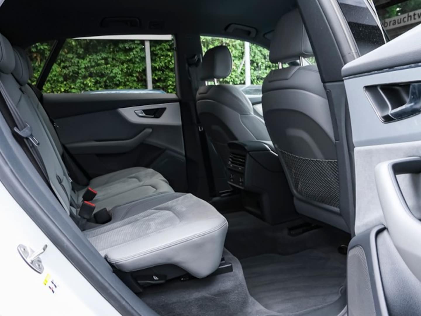 Bild über Audi Q8 50 TDI quattro tiptronic - für weitere Informationen kontaktieren Sie den Audi Partner