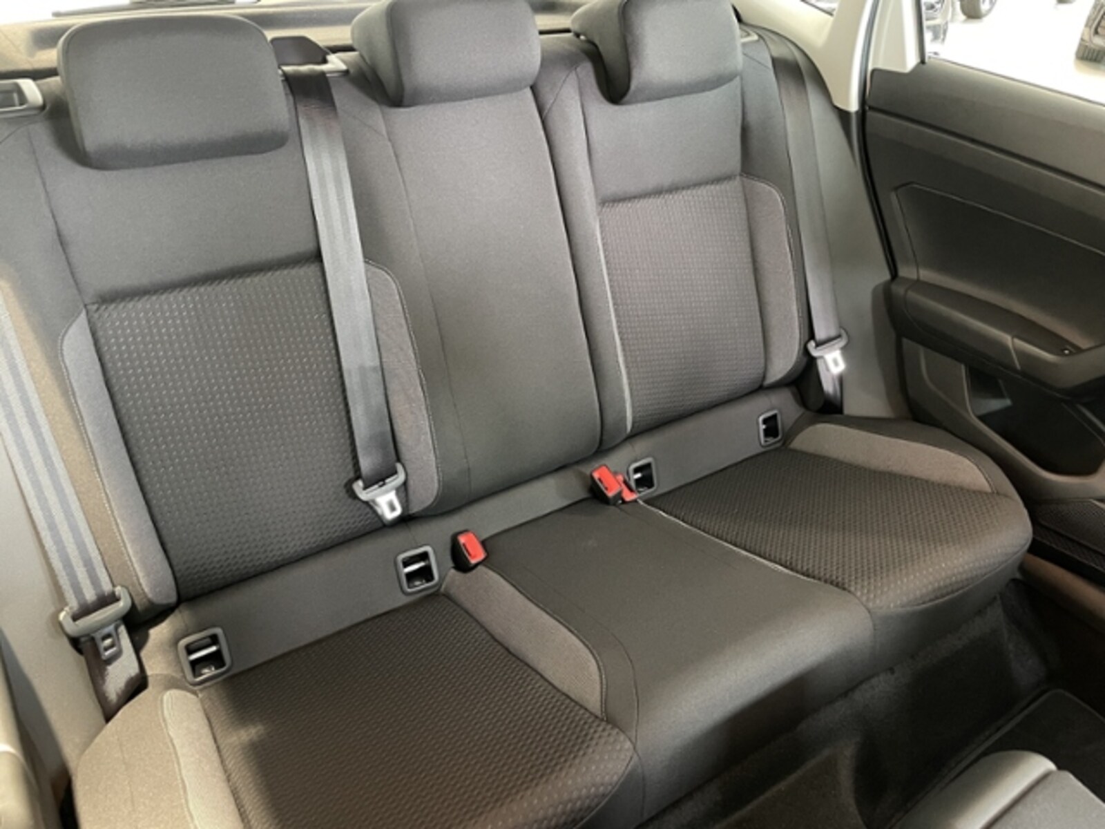 Volkswagen Polo – Bild 11
