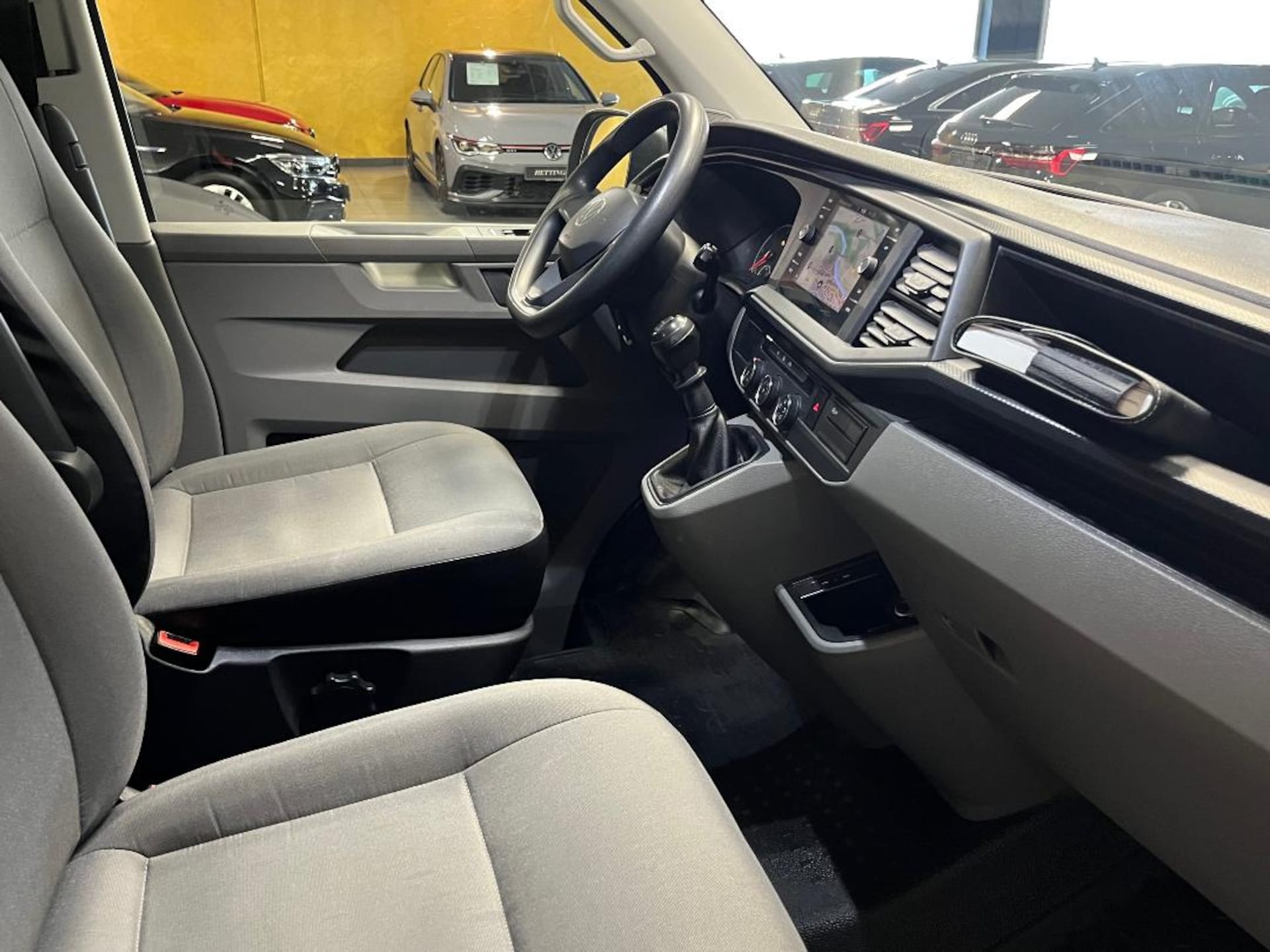 Volkswagen T6.1 Transporter Kasten kurzer Radstand