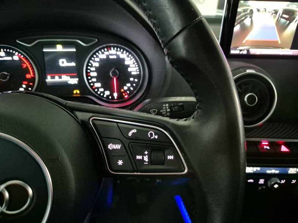 Image about Audi Q2 design 30 TFSI 85 kW (116 CV) 6 vel.