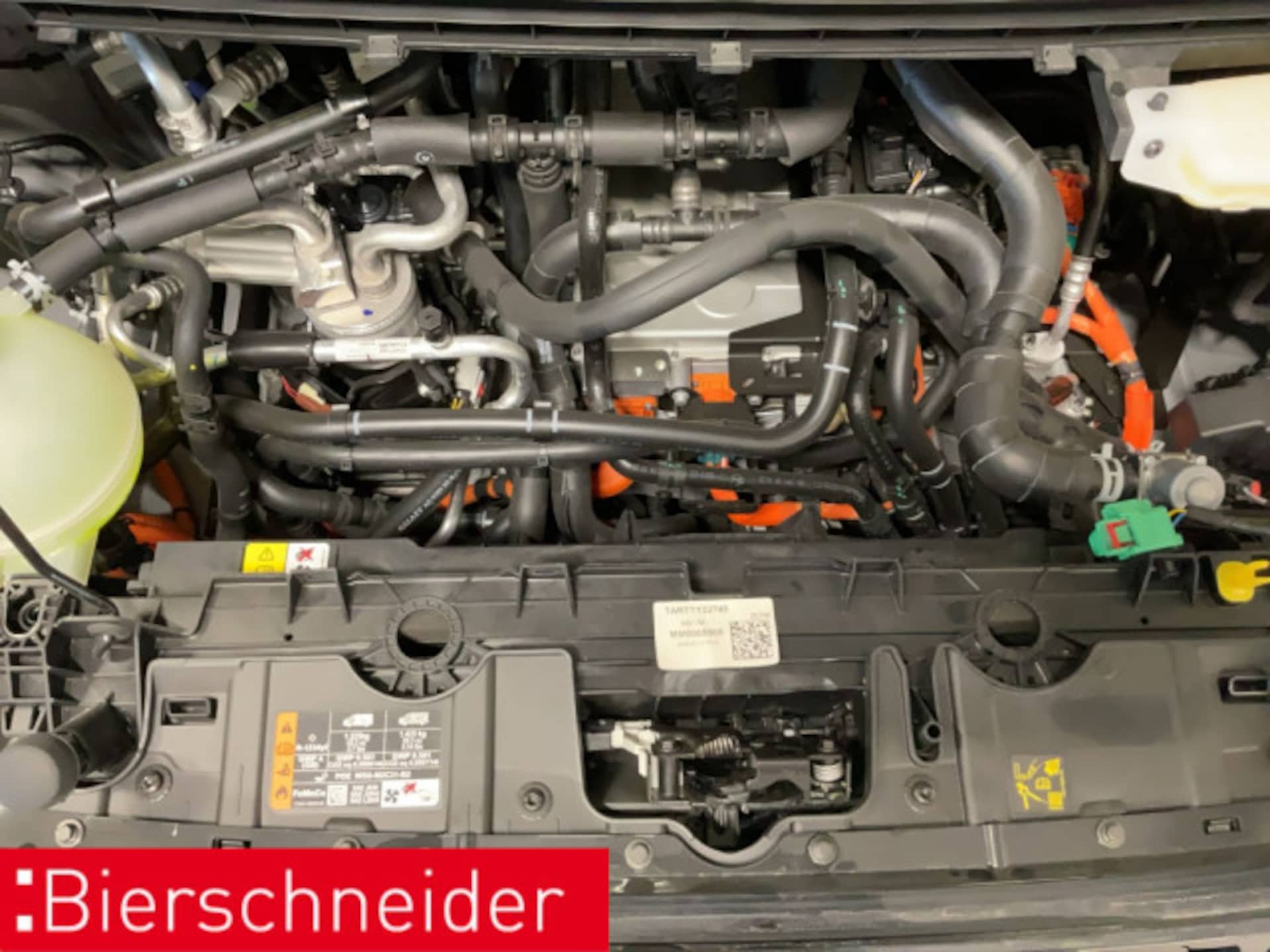 Volkswagen e-Caravelle Langer Radstand Life