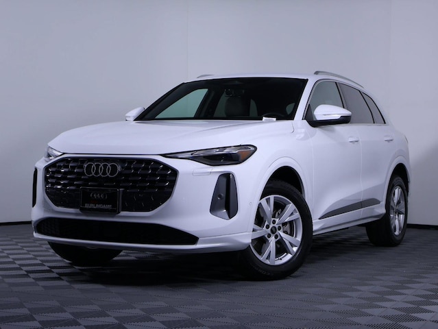 Photo of 2025 Audi Q5