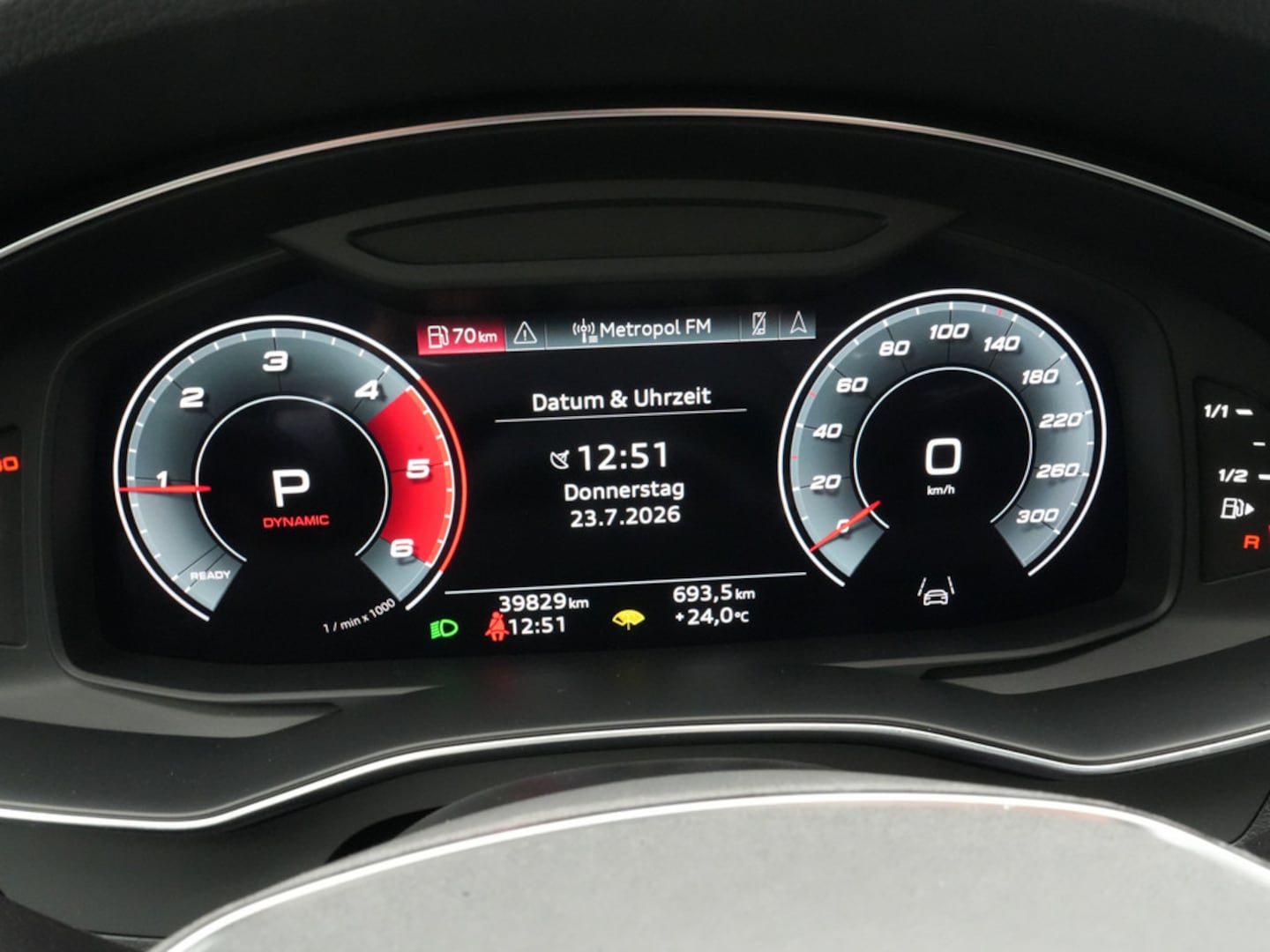 Bild über Audi S6 Avant TDI quattro tiptronic - für weitere Informationen kontaktieren Sie den Audi Partner